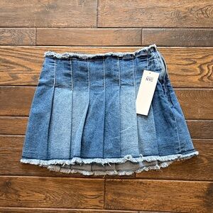 Chic NYC Denim Mini Skirt in Blue